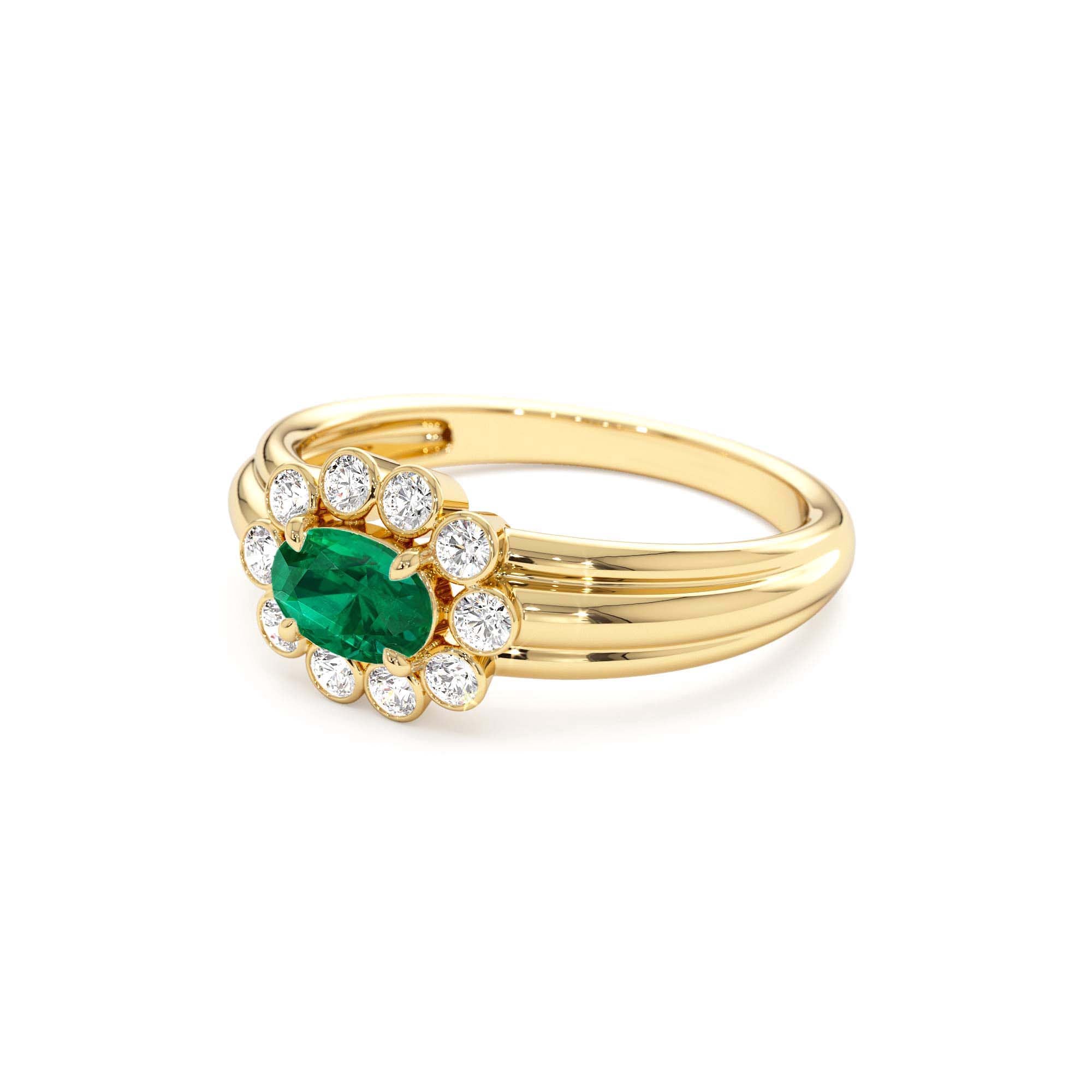 14k Oval Shaped Emerald with Bezel Hale Setting Ring - view 4