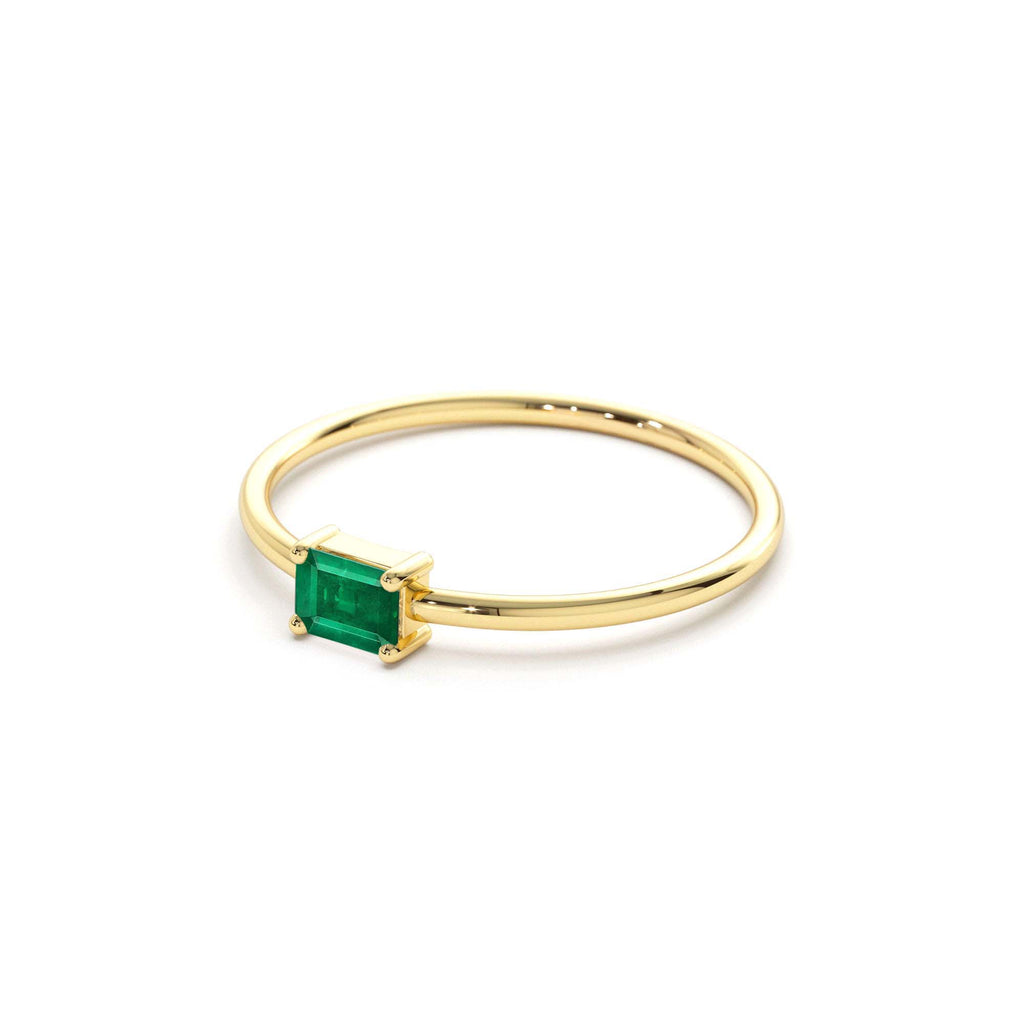 14k Octagon Cut Emerald Ring - view 4