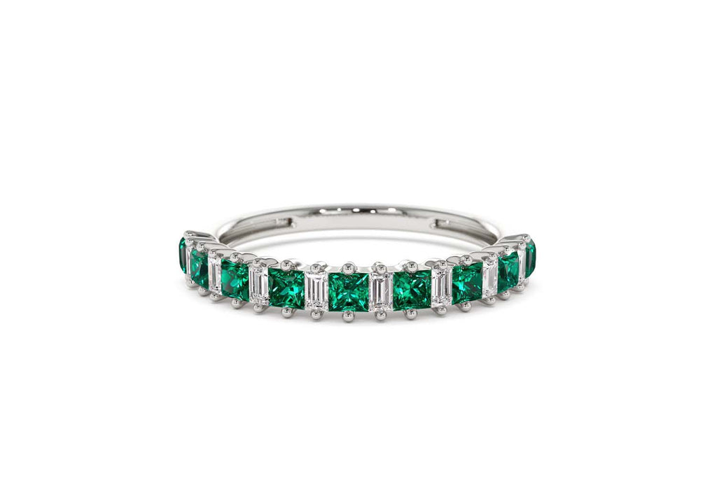 14K Unique Princess Cut Emerald and Baguette Diamond Ring - view 8
